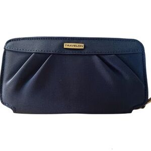 Blue Travelon Wallet/Wristlet RIFD Blocking Zip Around  NWOT